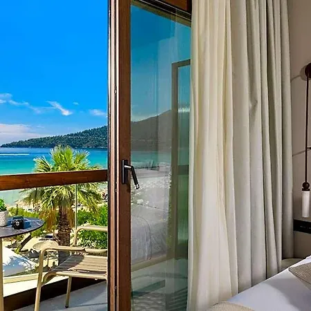 Enavlion Elegance Seaside Luxury Хотел *