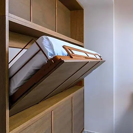 فندق Enavlion Elegance Seaside Luxury لايميناس
