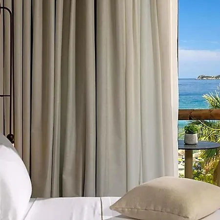 Enavlion Elegance Seaside Luxury * Лименас