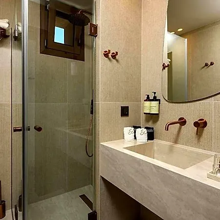 Хотел Enavlion Elegance Seaside Luxury Лименас