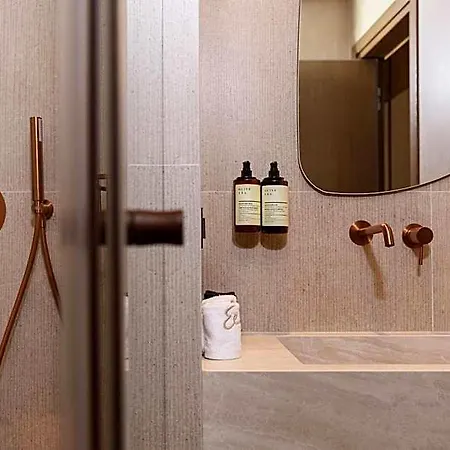 Enavlion Elegance Seaside Luxury Лименас